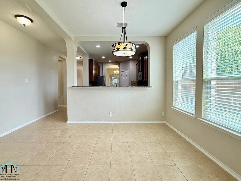 13714 Altamirano — Photo 8