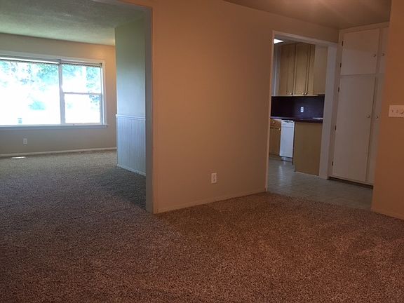 4th image of 1509 E Dalke Ave