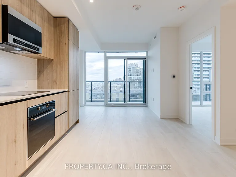 127 Broadway Ave #1401 — Photo 6