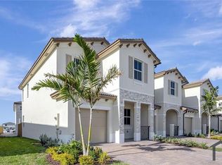 2502 SE 29th St #2502, Homestead, FL 33034