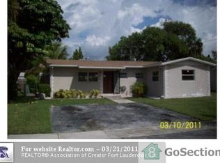 4955 SW 5th Ct, Pompano Beach, FL 33068