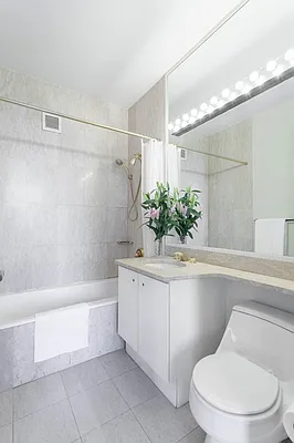 Sold by ROOM Real Estate | media 7