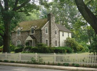 210 Sunnybrook Rd, Flourtown, PA 19031