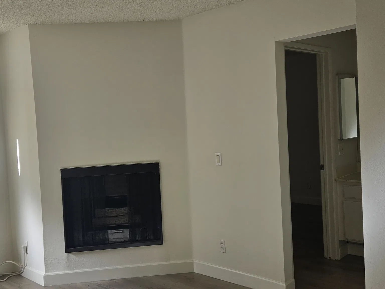 Saticoy Villas — Photo 2