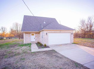 37 P W Reed Dr, Munford, TN 38058