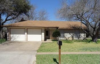 1st image of 1301 Farhills Dr