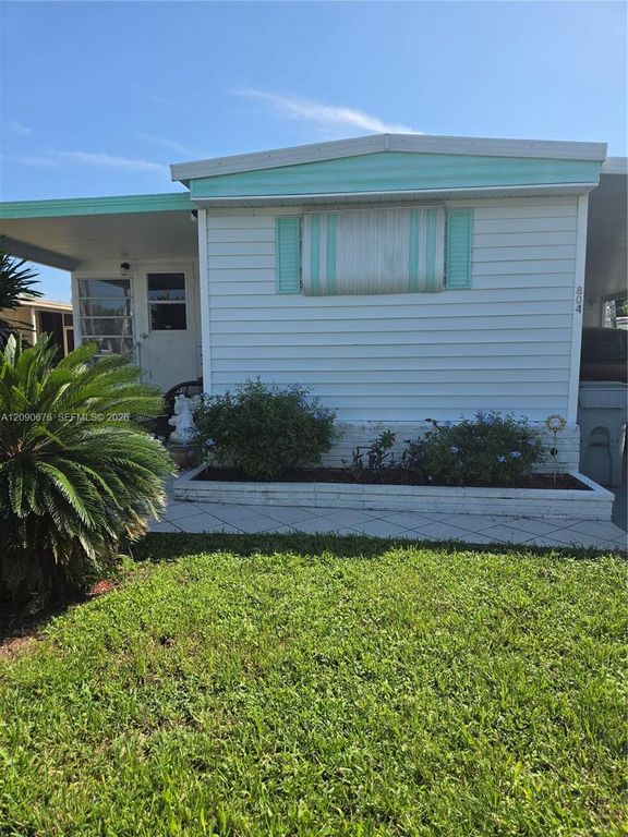 804 Par Dr, Pompano Beach