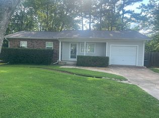 305 Stone Ave, Mountain View, AR 72560