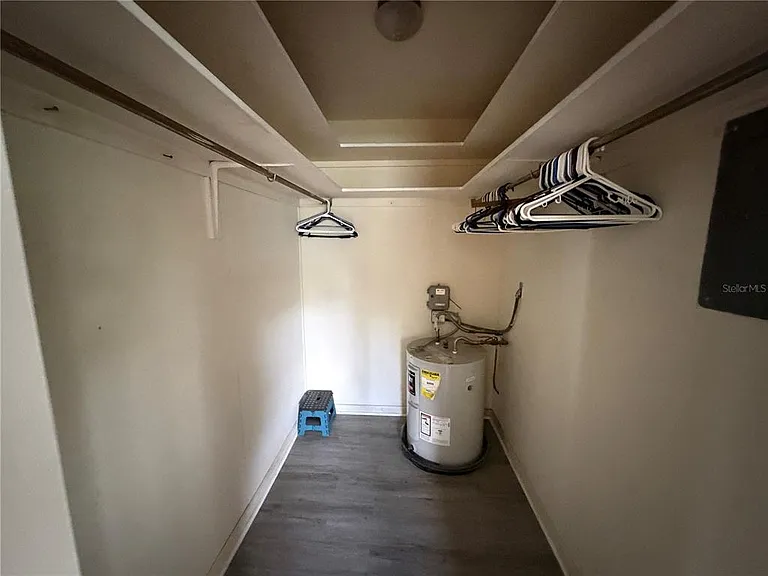 615 Oak Ave — Photo 7