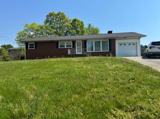 2212 Laurinda Rd, Knoxville, TN 37914