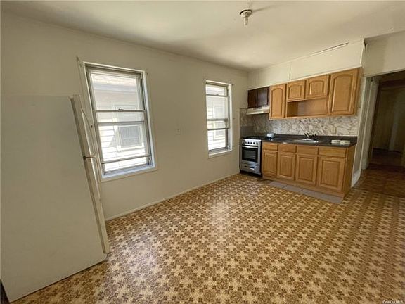 2nd image of 103-18 123rd St Floor 2