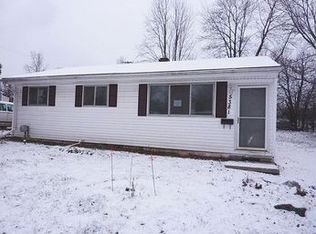 5381 Farmhill Rd, Flint, MI 48505