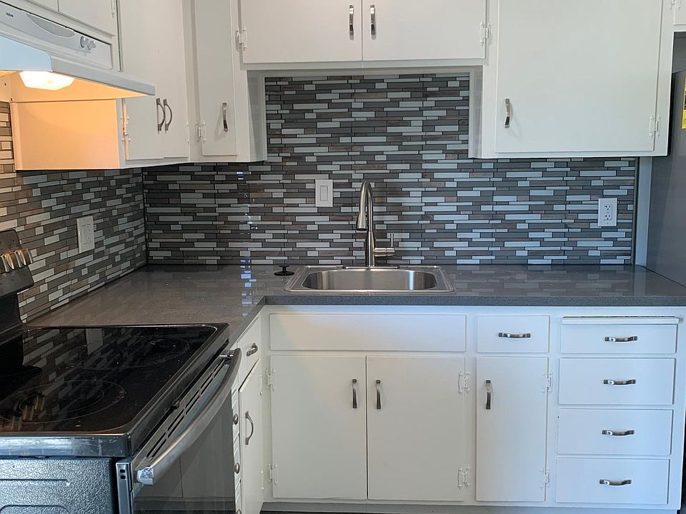 1st image of 5125 Lapa Dr APT 4