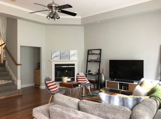 10 Deborah Ln, Dover, NH 03820