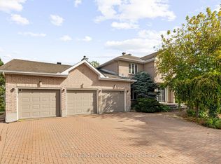6 Marchbrook Cir, Ottawa, ON K2W1A1