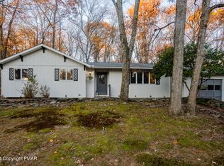 6437 Crestview Rd, Swiftwater, PA 18370