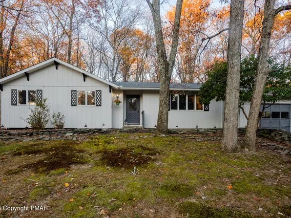 6437 Crestview Rd, Swiftwater, PA 18370