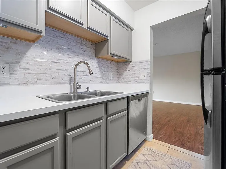 406 S Cedar Ave #307 — Photo 9