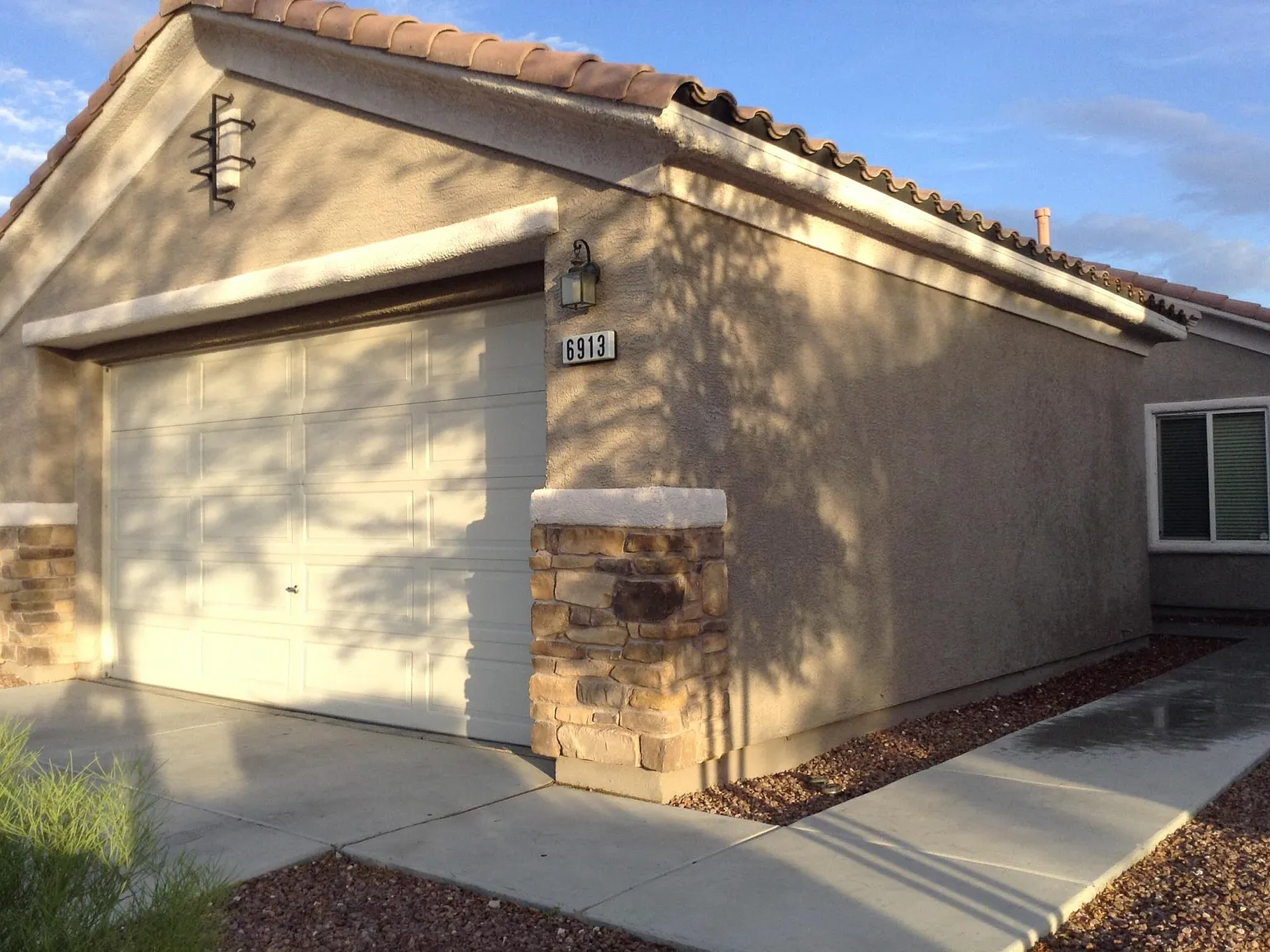 3 bed, 1658 sqft, $1,975 — Photo 3