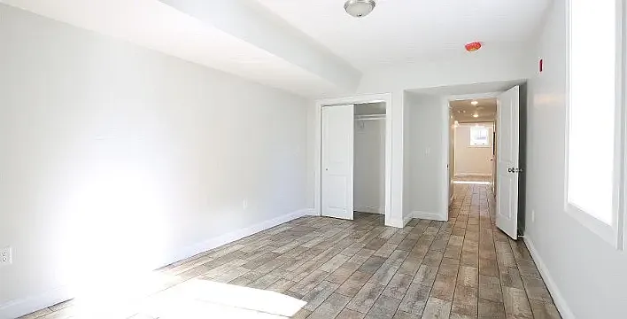 19 Lincoln Ave — Photo 4