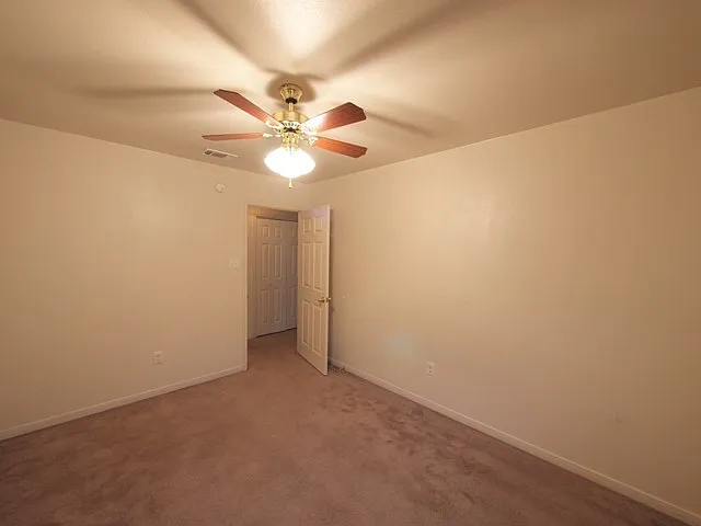 1509 Nicholas Cir — Photo 11