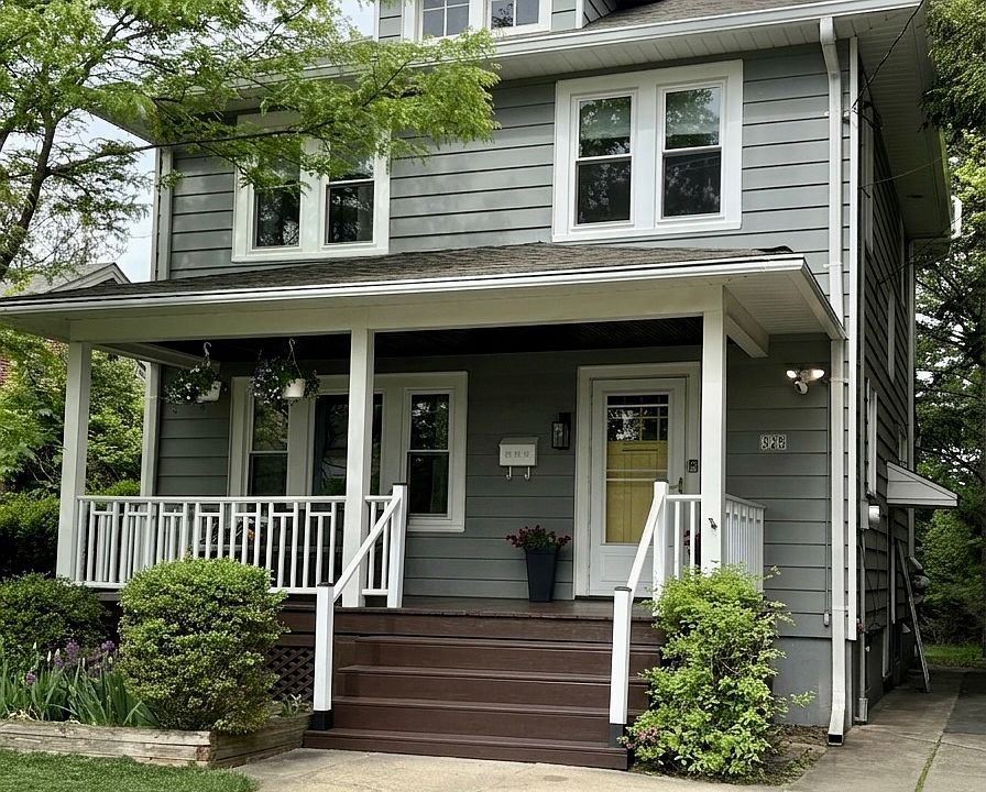1st image of 325 N 4th Ave