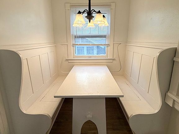 5th image of 842 S Durbin St #22