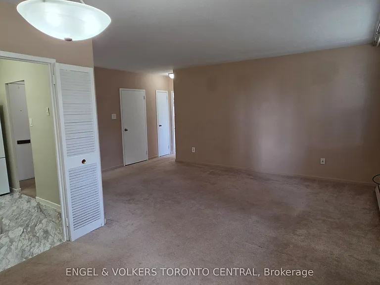 70 Old Sheppard Ave #315 — Photo 9