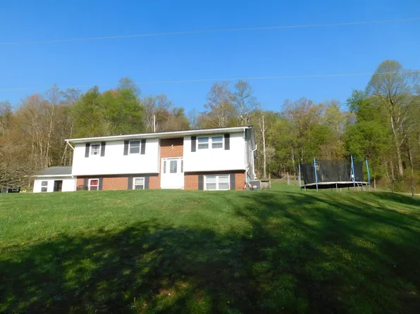 1585 Borgman Rd, Kingwood, WV 26537
