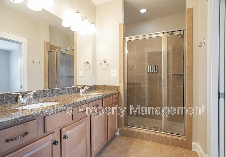 3866 Somers Ln — Photo 33