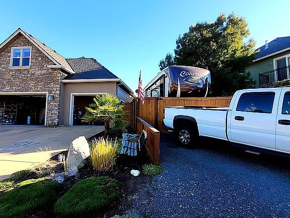 RV and truck parking