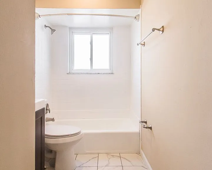 2365 Ida Ln — Photo 8