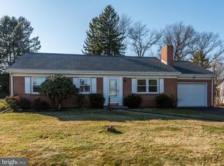 1630 Ridgedale Dr, Lancaster, PA 17601