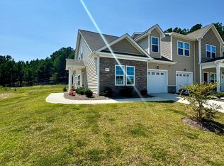 1004 Kensington Park Rd, Fayetteville, NC 28311