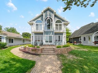 9254 Cherry Point Rd, Manitou Beach, MI 49253