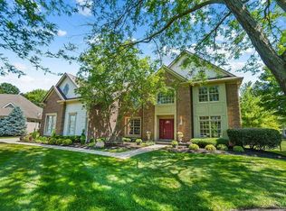 1656 Fairway Crst, Loveland, OH