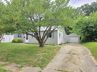 125 Craig Rd, Marquette Heights, IL 61554