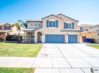 261 Charles Elmore Dr, El Centro, CA 92243