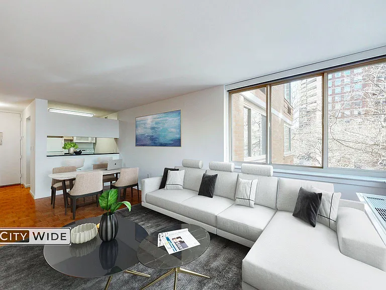 340 E 29th St #5C — Photo 1