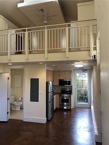1st image of 4877 Laurel St