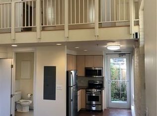 4877 Laurel St, New Orleans, LA 70115