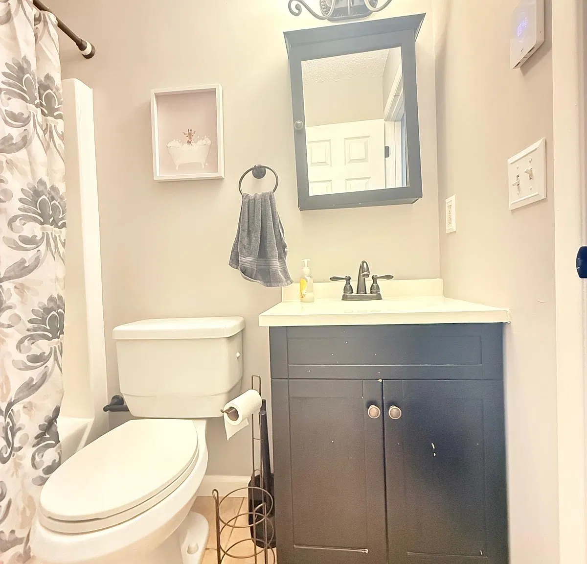3 bed, 1516 sqft, $2,100 — Photo 1