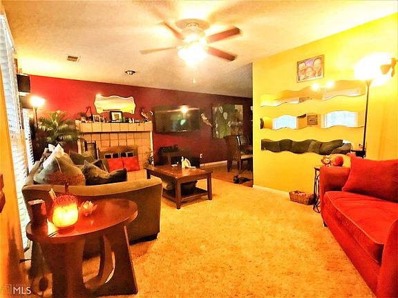3rd image of 1954 Lake Chase Ln