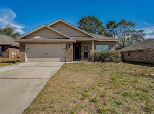 5805 Jade Moon Cir, Milton, FL 32583