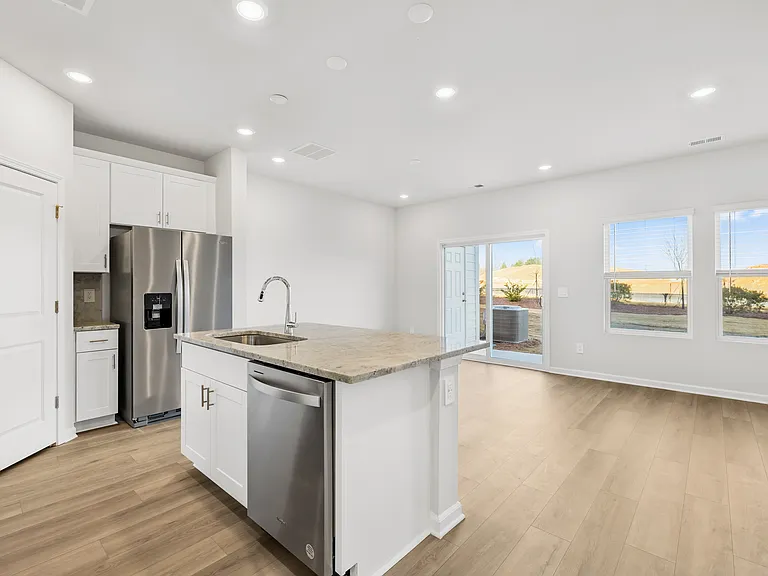 4110 County Down Ave — Photo 9