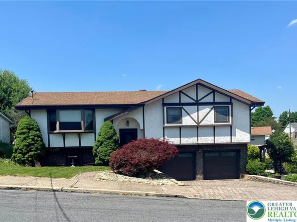 806 Locust St, Catasauqua, PA 18032