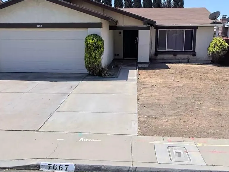 7667 Acama St — Photo 1