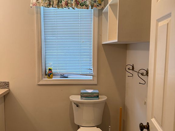 2nd image of 191 Court St APT 1
