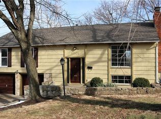 11101 Walrond Ave, Kansas City, MO 64137