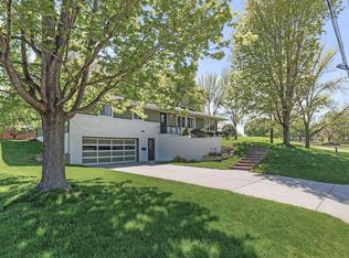 4829 W 60th St, Edina, MN 55424